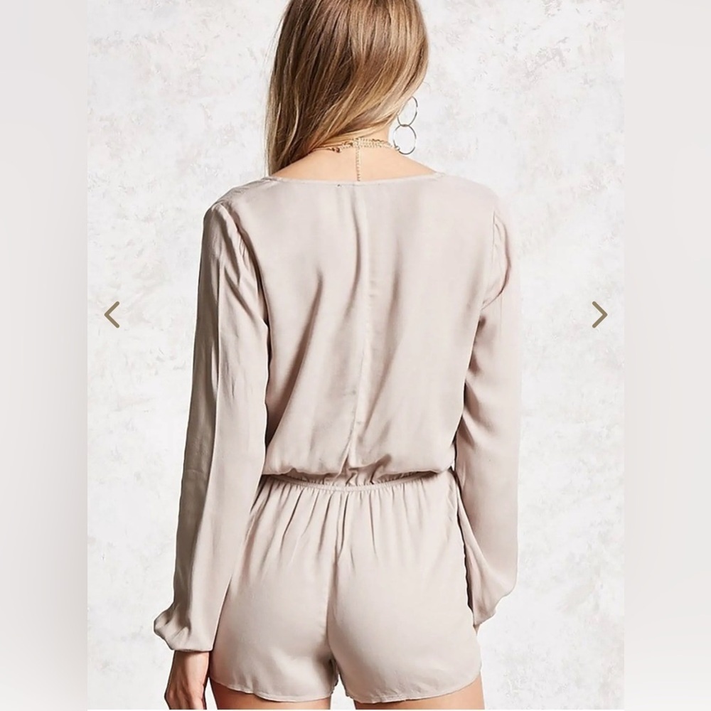 Forever 21 Soft Gray V-Neck Romper - Picture 2 of 8